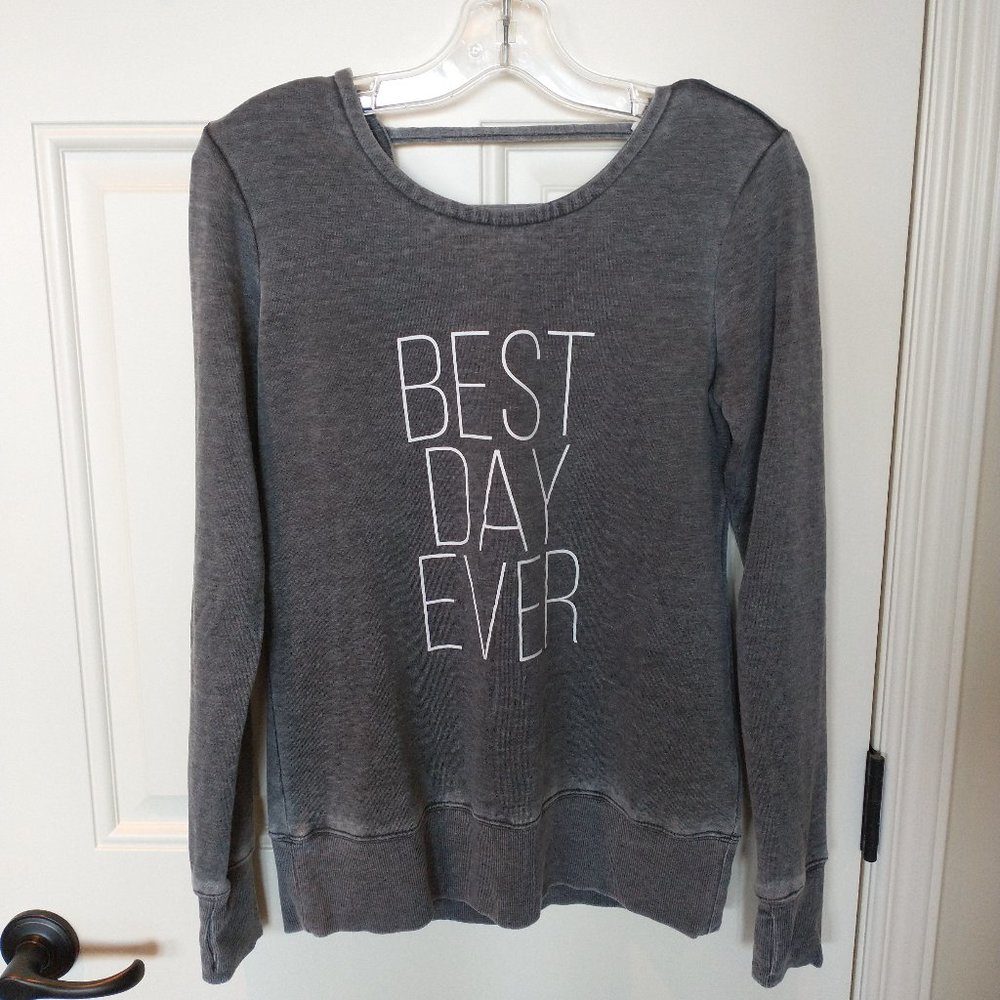 Best Day Ever size XS comfy loungewear - like new, only worn twice